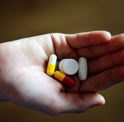 Выбор недорогих таблеток и медикаментов: советы по экономии