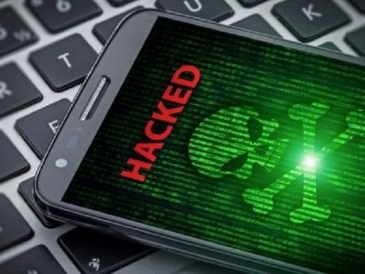 Как защитить смартфон от вирусов и кибератак